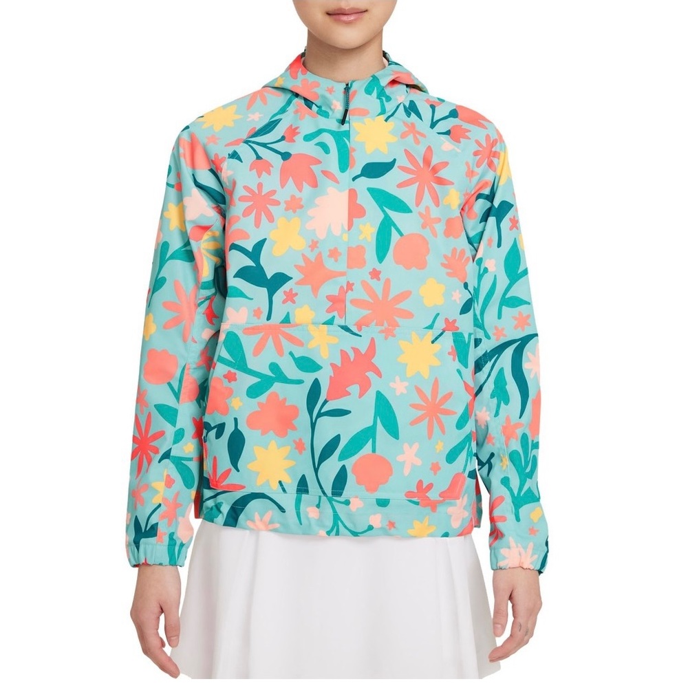 Nike women’s light weight jacket/golf jacket. New with tags